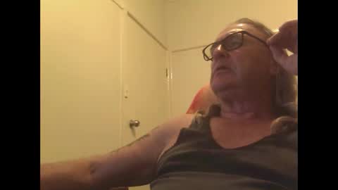 knobout online show from March 25, 10:55 am