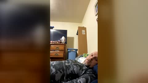 knotdaddy1983 online show from March 30, 4:40 pm