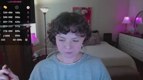 knowlita  online show from October 21, 5:38 pm