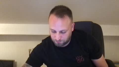 hugo online show from October 13, 11:07 pm