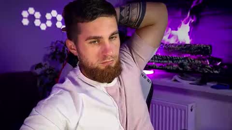 Sweet boy online show from January 7, 3:50 pm