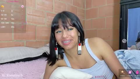 Snapshot of komatsu_ chatting on October 15, 8:42 pm  Komatsu Lilith online show from October 15, 8:42 pm