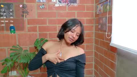 Snapshot of komatsu_ chatting on March 11, 11:47 pm  Komatsu Lilith online show from March 11, 11:47 pm