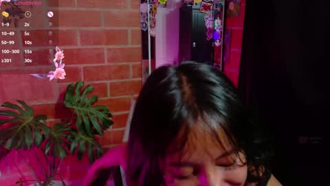 Snapshot of komatsu_ chatting on March 6, 10:26 pm  Komatsu Lilith online show from March 6, 10:26 pm