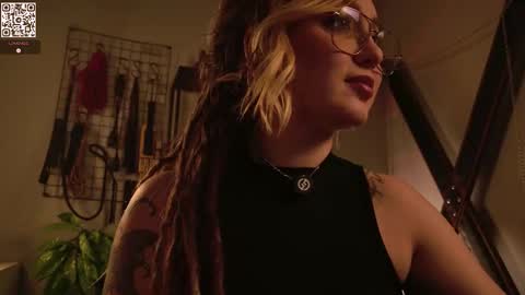 Kora       TG channel  online show from November 28, 1:18 pm