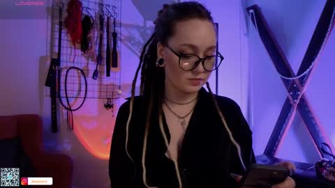 Kora       TG channel  online show from February 3, 1:19 pm