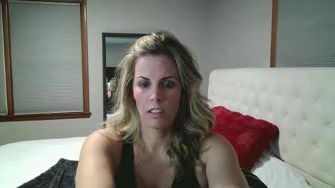 KoraLynn777 online show from November 23, 4:21 am