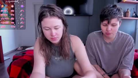 Twiix online show from February 15, 4:28 pm