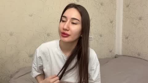 Nami online show from March 31, 4:24 am