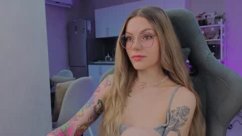 Jess online show from July 1, 10:13 am