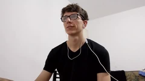 Facu online show from January 3, 3:49 am