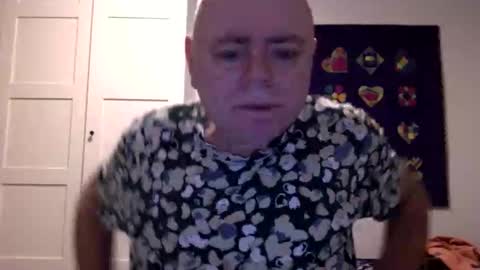 kreolsk34 online show from November 17, 6:05 am