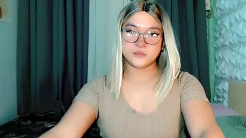 krezikeed online show from March 26, 8:41 am