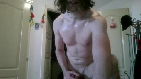 krissifitboy_xxx online show from April 1, 4:48 pm