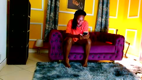 Thaterotic woman online show from February 14, 7:49 am