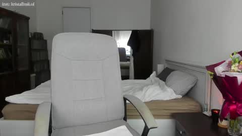 kristallmii_premium online show from March 1, 9:52 pm