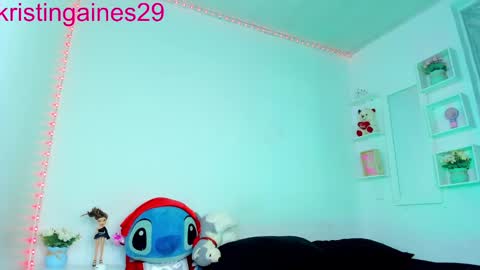 kristin online show from November 4, 8:21 pm