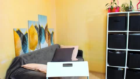 Christina online show from November 3, 8:15 am