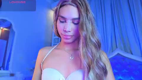 KristinaGriner online show from June 11, 2:53 am