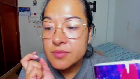Snapshot of kroline_20 chatting on January 23, 2:02 am Kroline  online show from January 23, 2:02 am