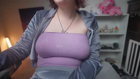 Snapshot of krystalsyxx chatting on March 2, 12:09 am Krystal Syx online show from March 2, 12:09 am