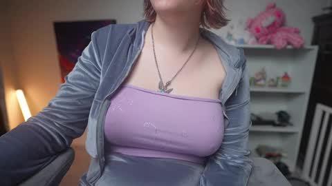 Snapshot of krystalsyxx chatting on March 7, 11:16 pm Krystal Syx online show from March 7, 11:16 pm