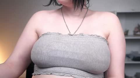 Krystal Syx online show from February 9, 2:37 am