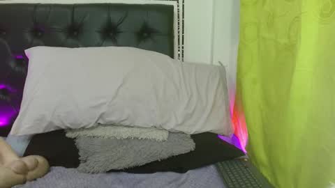 kryystaladams online show from October 18, 5:28 pm