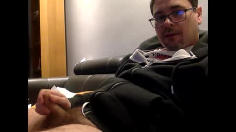 Snapshot of krzysztof1977 chatting on February 2, 10:17 pm krzysztof1977 online show from February 2, 10:17 pm