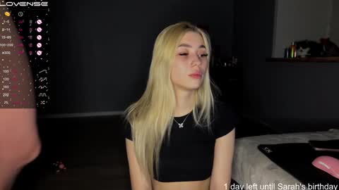 Snapshot of kurtsarah chatting on February 6, 8:23 pm deepthroat princess  online show from February 6, 8:23 pm