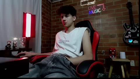 JASON online show from March 27, 5:02 am