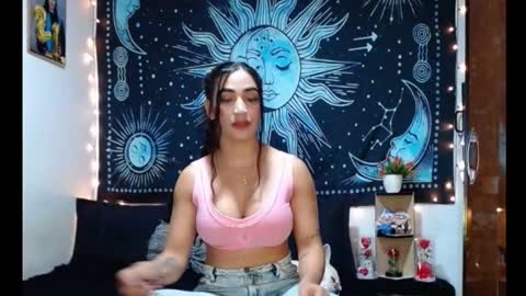 kylie online show from March 26, 8:03 pm