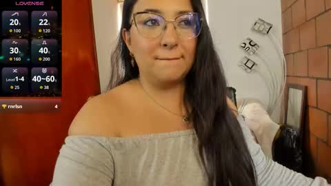 Kylie online show from January 7, 6:13 pm