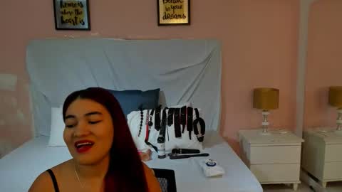 Melissa online show from November 6, 11:13 am