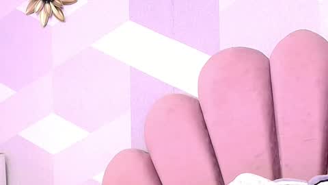 Kylie jl online show from September 21, 7:29 pm