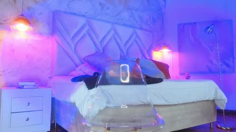 Kyle online show from April 7, 11:23 am