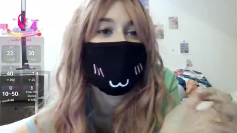 Kyra Wild online show from September 21, 7:40 pm