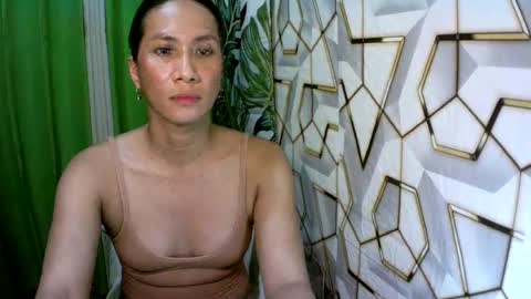 kyutshyne online show from March 21, 2:06 am