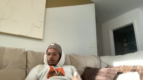 kzen37313 online show from January 16, 8:40 pm