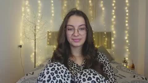 Margo  online show from December 17, 2:24 pm