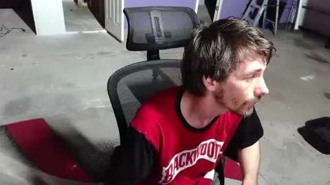 l1v1nth3dr3am online show from March 9, 5:45 am