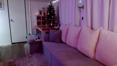  Giselle  online show from December 6, 7:06 pm