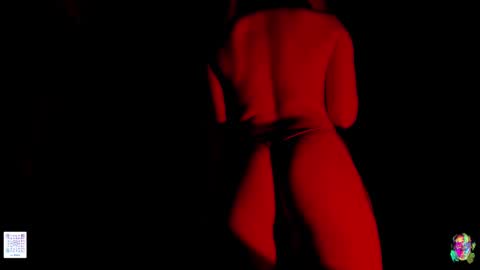 Snapshot of la_briela chatting on January 6, 12:16 am    Help me reach 50 likes online show from January 6, 12:16 am