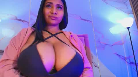 la_indiia online show from February 5, 12:42 pm