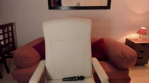 Jazmin online show from November 25, 3:38 am