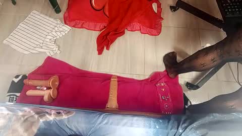 la_wuaifu1 online show from October 5, 8:49 pm