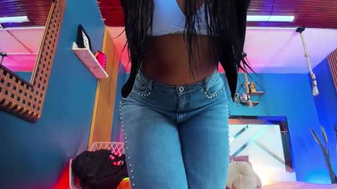 Cris  online show from November 7, 11:12 am