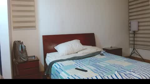 Jazmin online show from February 26, 3:43 am