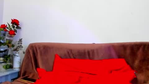 Laden And Juan online show from March 12, 9:45 pm