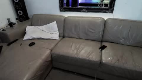 Hectic online show from December 17, 8:21 pm